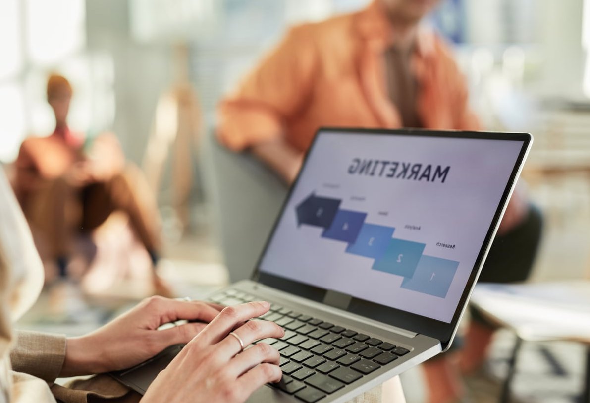 marketing dashboard laptop