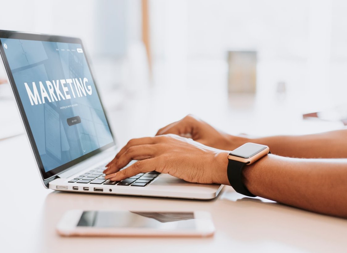 content marketing workflow desk