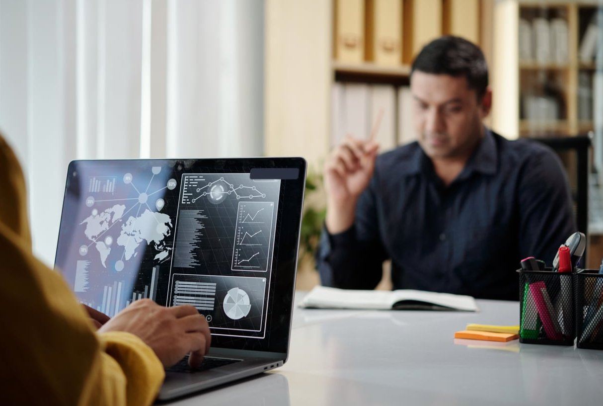 google analytics dashboard laptop